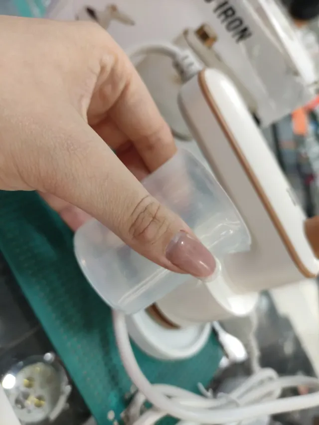 Mini plancha de vapor portátil