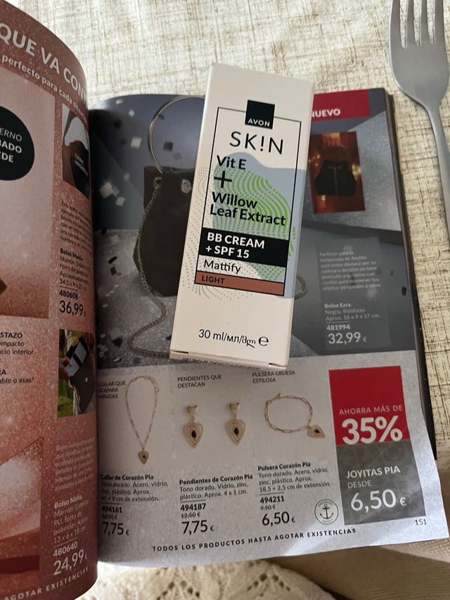 Delineador Avon Glimmerstick Diamond Azul/Verde