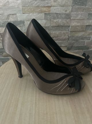 Zapatos de tacón fiesta marrones talla 39