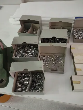 Troqueladora para forrar botones