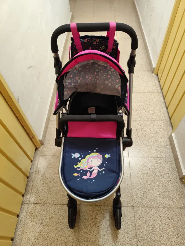 Carrito de muñecas Bayer Design