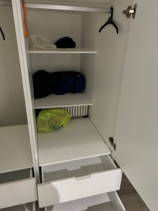 Litera infantil con armario