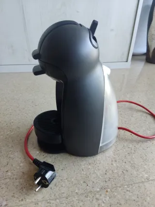 Cafetera Dolce Gusto Krups Negra