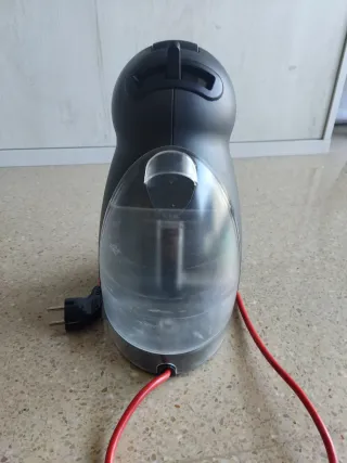 Cafetera Dolce Gusto Krups Negra