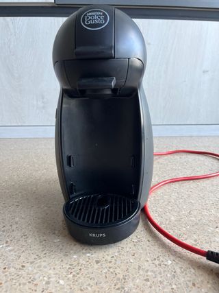 Cafetera Dolce Gusto Krups Negra