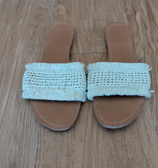 Sandalias planas Primark mujer