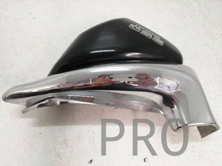 Chapa Bajo asiento Dch. Suzuki VL 250 INTRUDER