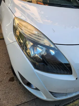 Renault Grand Scenic 2011