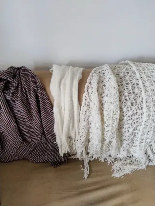 Chal mallorquín, gran fular Mango + regalo bufanda