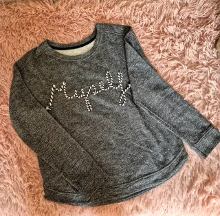 Sudadera Bershka Myself jaspeada gris