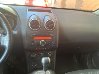 Nissan Qashqai 2.0 CVT (Averiado)