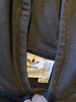 Sudadera Adidas Negra con Logo Multicolor