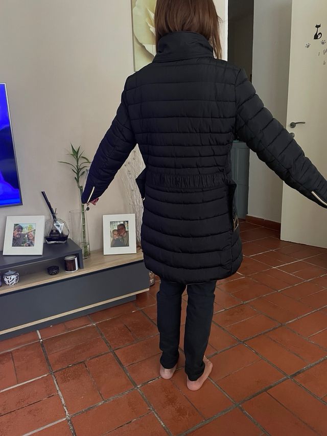 Piumino lungo nero con cintura , con cappuccio