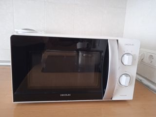Microondas Cecotec Proclean blanco