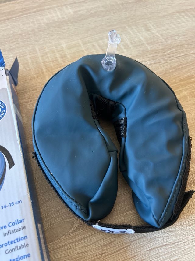 Collar Veterinario Inflable Trixie XXS