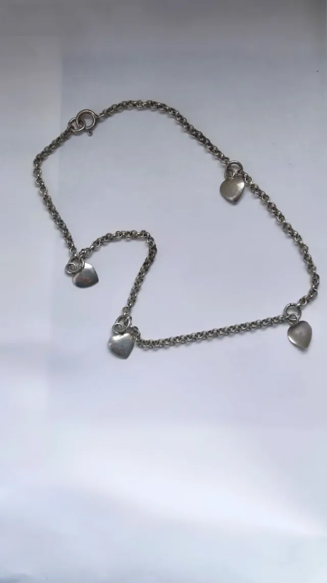 Cavigliera con 4 cuori in argento