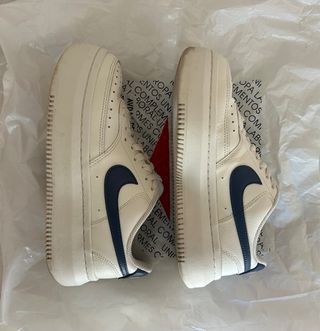 Zapatillas blancas Nike Court Vision talla 38.