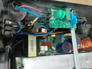 AXPERT MKS 3k 48v plus