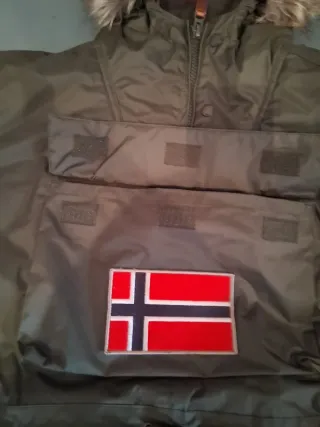 Poncho Geographical Norway Verde