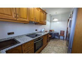 Casa adosada en venta en Montornès del Vallès