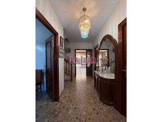 Casa adosada en venta en Montornès del Vallès