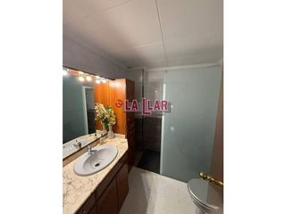 Casa adosada en venta en Montornès del Vallès