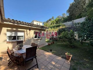 Casa pareada en venta en Montornès del Vallès