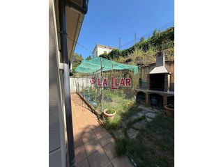 Casa pareada en venta en Montornès del Vallès