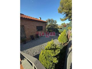 Chalet en venta en Montornès del Vallès