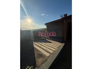 Chalet en venta en Montornès del Vallès