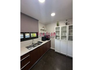 Chalet en venta en Montornès del Vallès