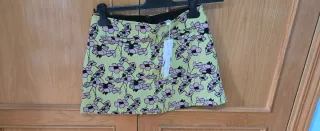 Falda Zara floral verde y rosa Top Zara