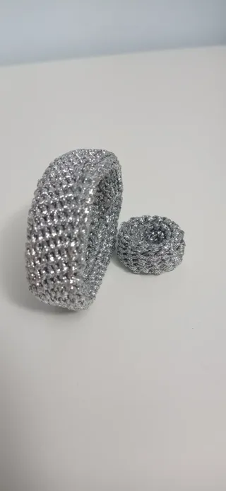 Pulsera crochet plateada y anillo