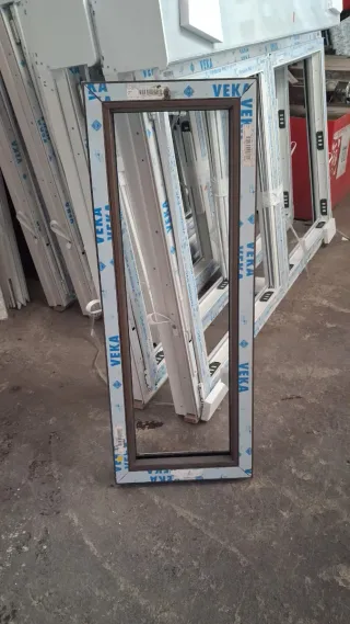 Marco de ventana VEKA