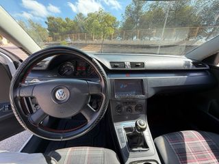 Volkswagen Passat 2006