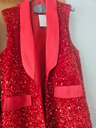 Traje lentejuelas rojo