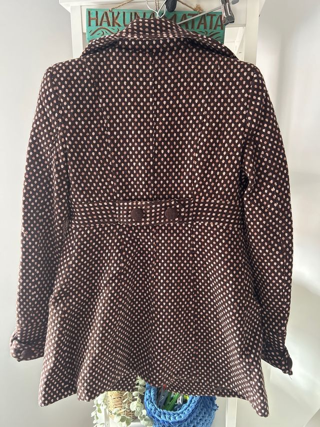 Abrigo TFF estampado lunares marrón/rosa Talla XS