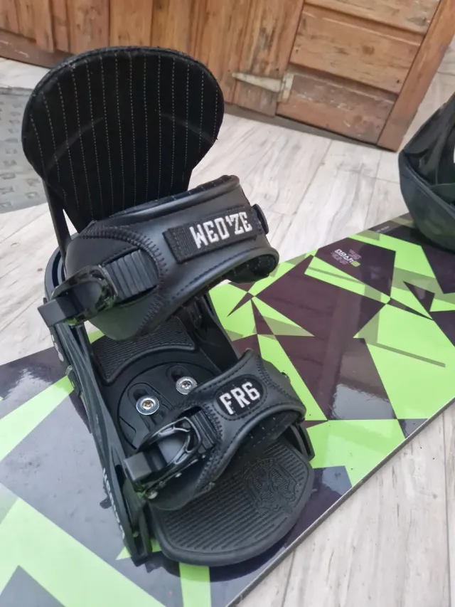 Tabla Snowboard 160cm LIMITED 4 YOU y Fijaciones