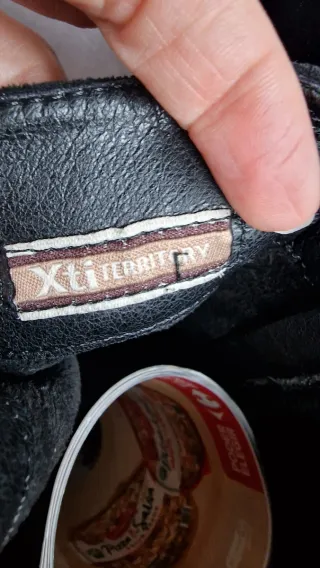 Botas negras de tacón