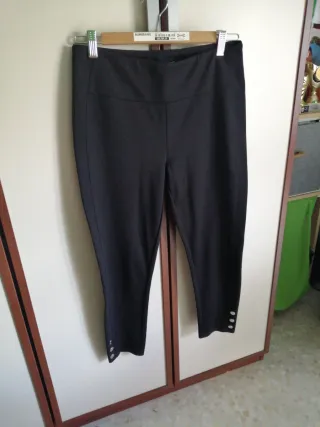 Pantalón mujer pitillo negro