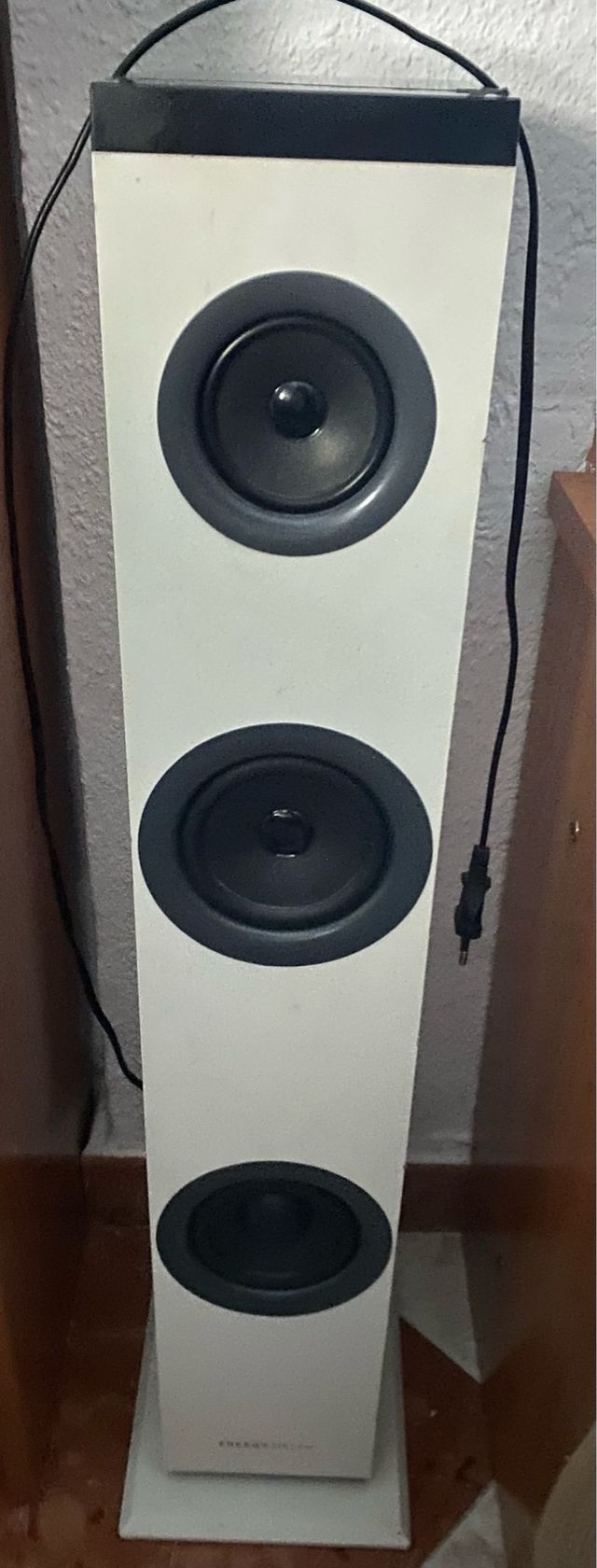 Altavoz de suelo Bluetooth