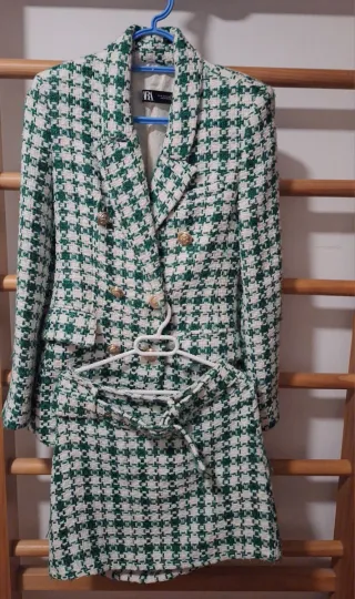 Traje Zara Chaqueta y Falda Cuadros