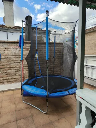 Trampolino Decathlon in buono stato