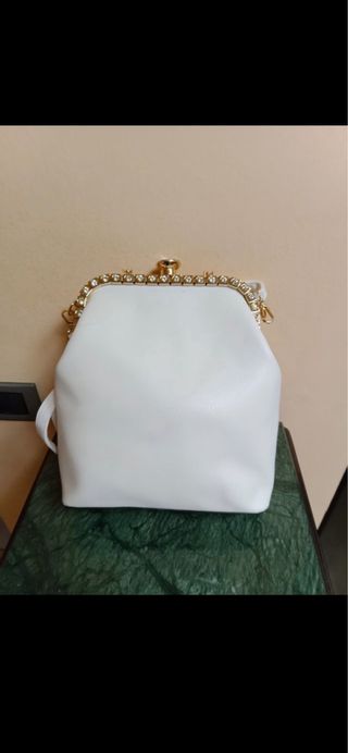 Borsa vintage bianca con dettagli oro