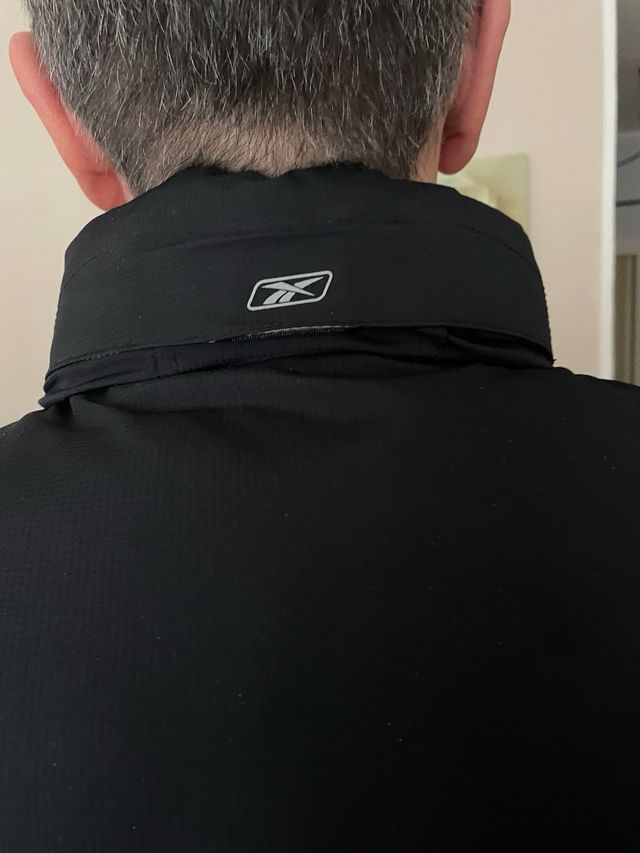 Gilet imbottito Reebok nero bello nuovo