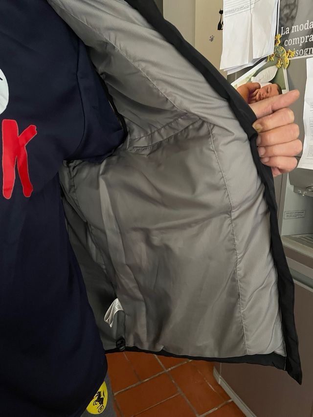 Gilet imbottito Reebok nero bello nuovo