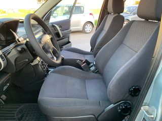 LAND-ROVER Freelander 2.0TD4 SE