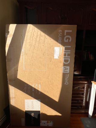 TV LG 65' UHD 4K Serie 81