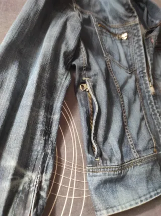 Cazadora vaquera Levis