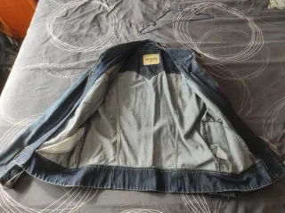 Cazadora vaquera Levis